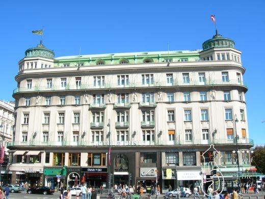 Hotel Bristol