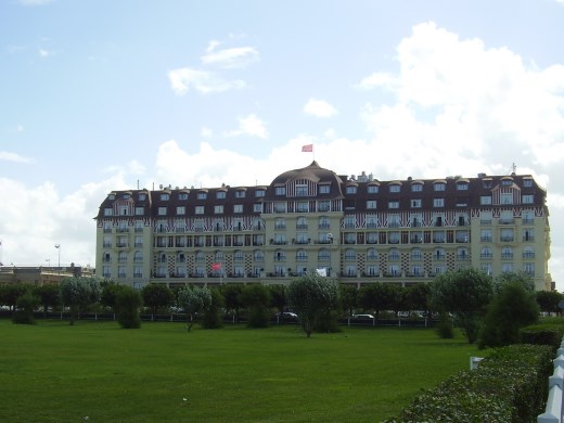 Hotel Royal by Barrière