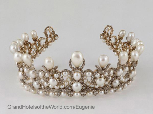 The Pearle Tiara of Empress Eugenie later belonged to prince Johannes von Thurn und Taxis.