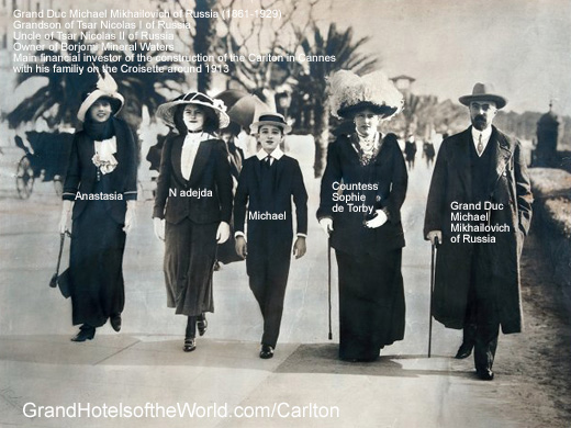 Grand Duc Michael Mikhailovich of Russia (1861-1929), main investor of the Hotel Carlton on the Croisette in 1913 with his wife Countess Sophie de Torby and his children Anastasia, Nadejda and Michael