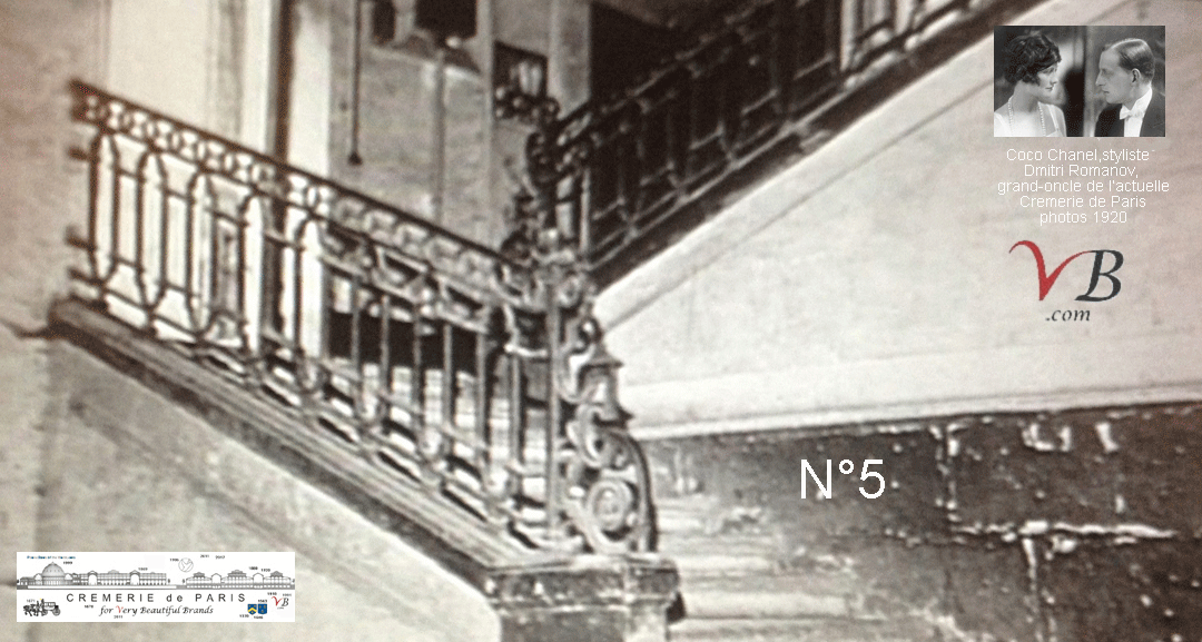 Cremerie de Paris staircase with logo N°5